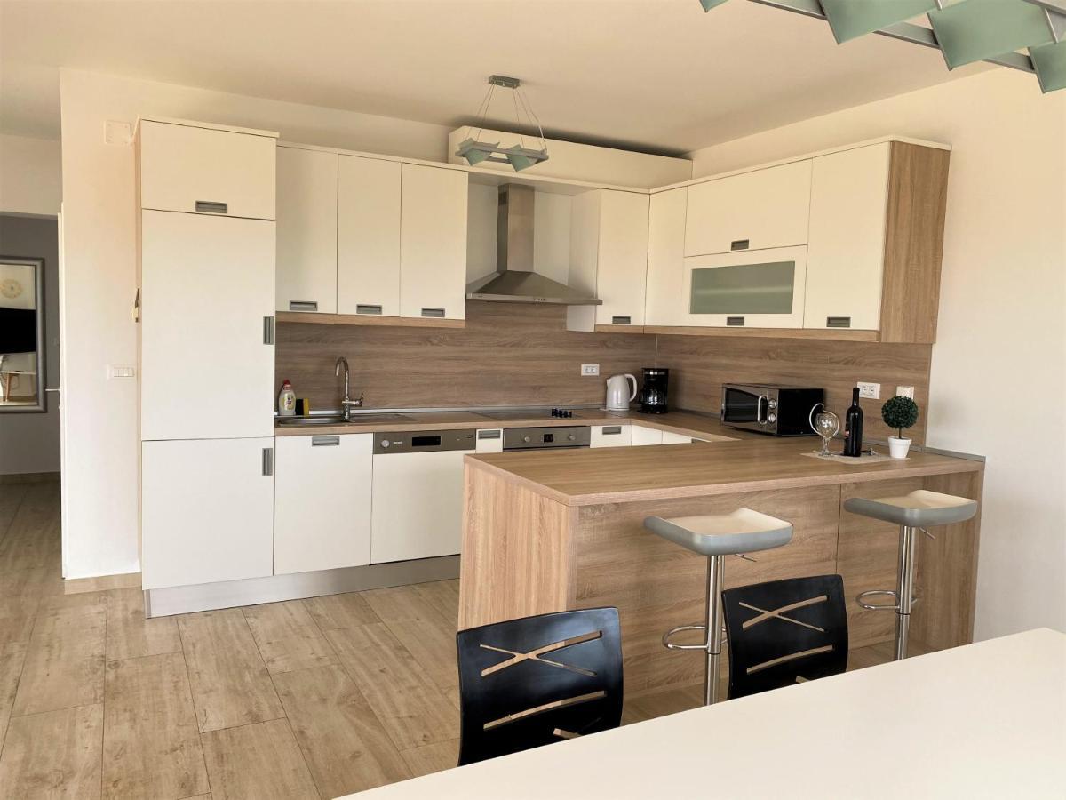 Apartments Carpe Diem Primošten Zewnętrze zdjęcie