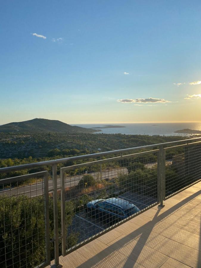 Apartments Carpe Diem Primošten Zewnętrze zdjęcie