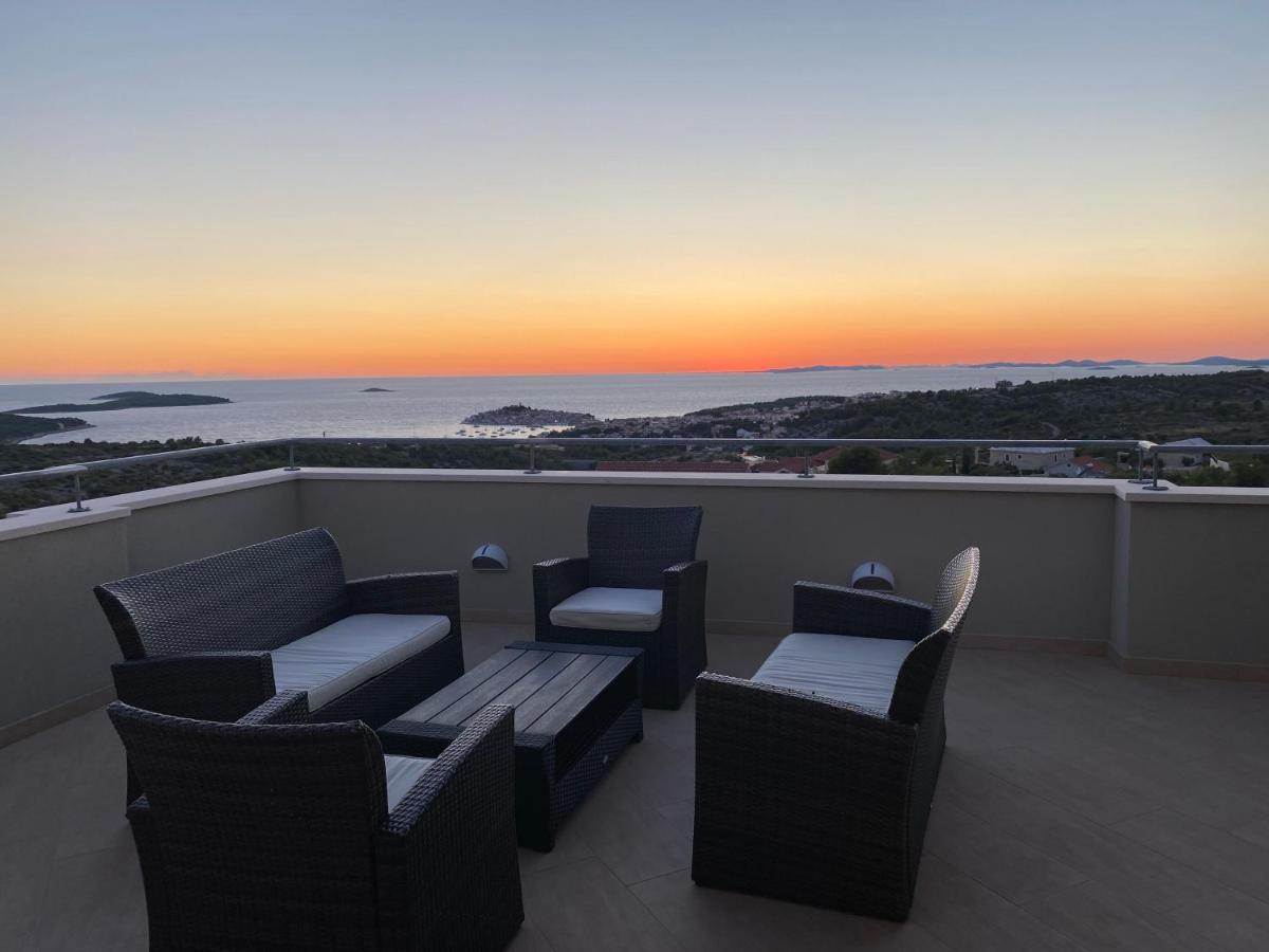Apartments Carpe Diem Primošten Zewnętrze zdjęcie
